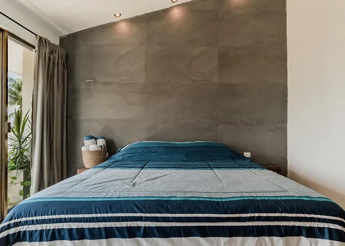 Seaak Cancun Rentals