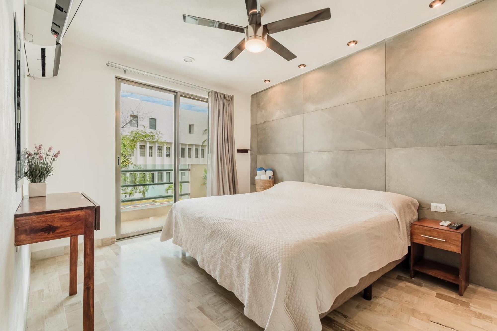 Seaak Apartment