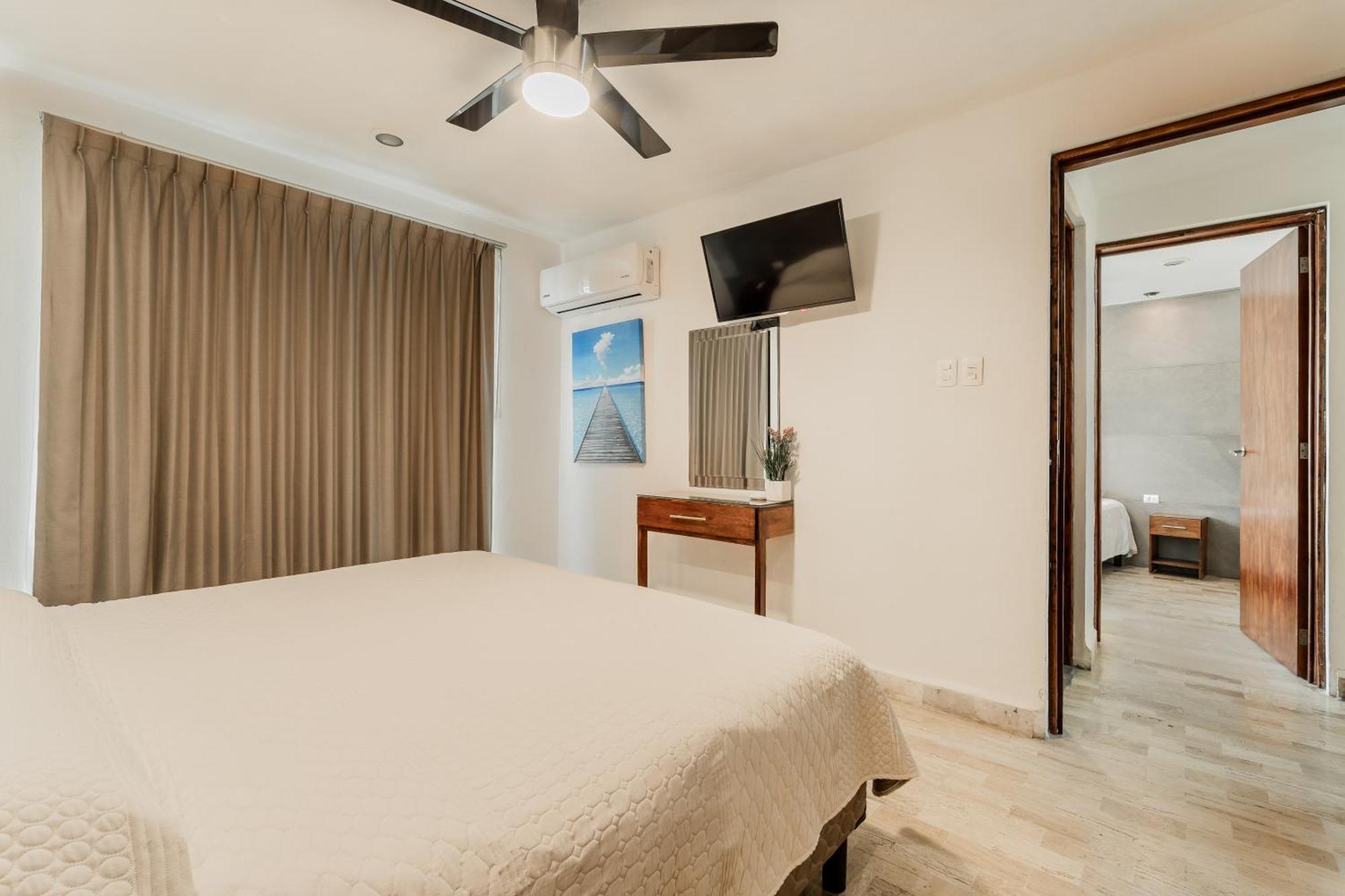 Seaak Cancun